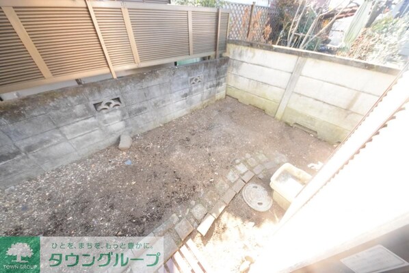 戸倉2丁目貸家の物件内観写真